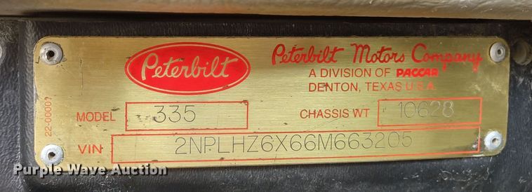 image for item DR8240 2006 Peterbilt 335 utility / service truck