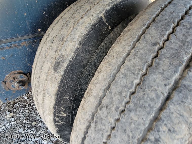 image for item HG9412 2012 Utility FS2C  flatbed trailer