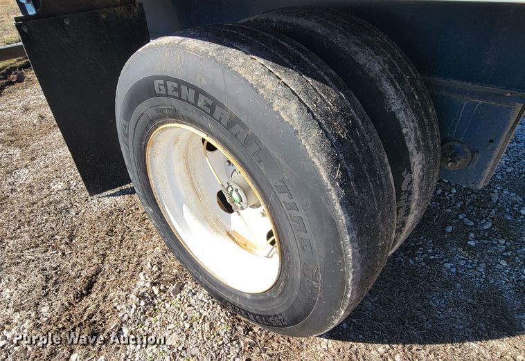 image for item HG9412 2012 Utility FS2C  flatbed trailer