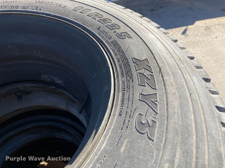 image for item HN9816 (4) Michelin XZY3 11R22.5 tires