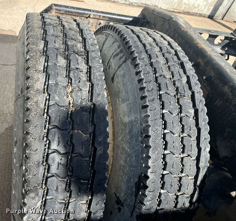 image for item HP9463 2009 International TranStar 8600  semi truck