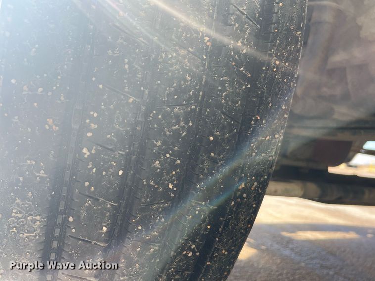 image for item HP9463 2009 International TranStar 8600  semi truck