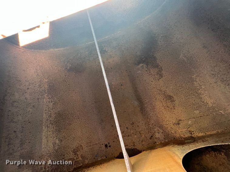 image for item ID9366 2002 International 8100  water truck