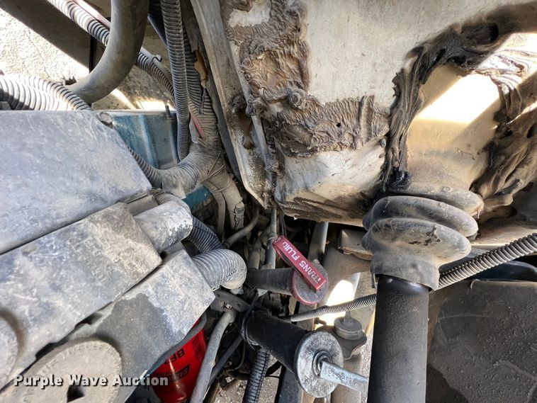 image for item ID9366 2002 International 8100  water truck