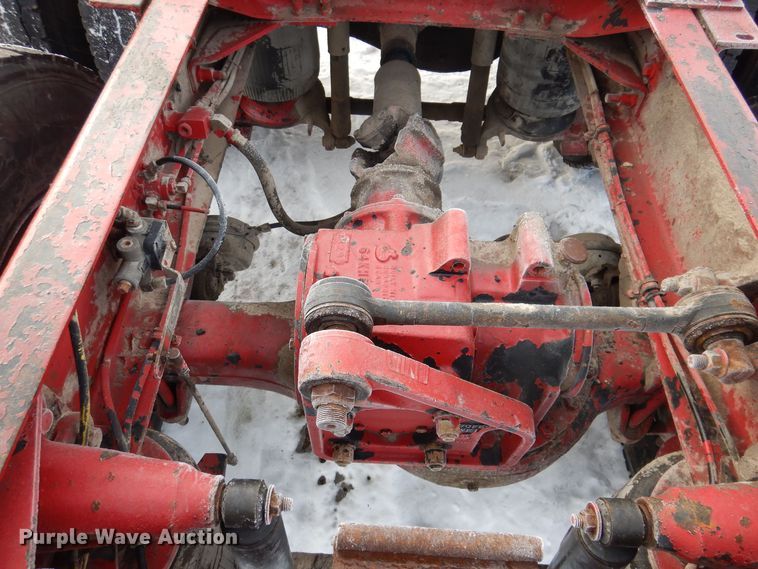 image for item IO9361 1995 Mack CH613  semi truck