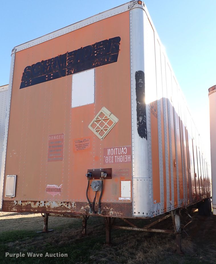 image for item IS9343 1990 Wabash National  dry van trailer