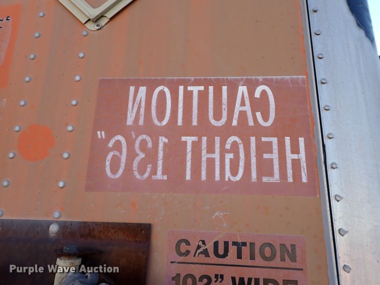 image for item IS9343 1990 Wabash National  dry van trailer