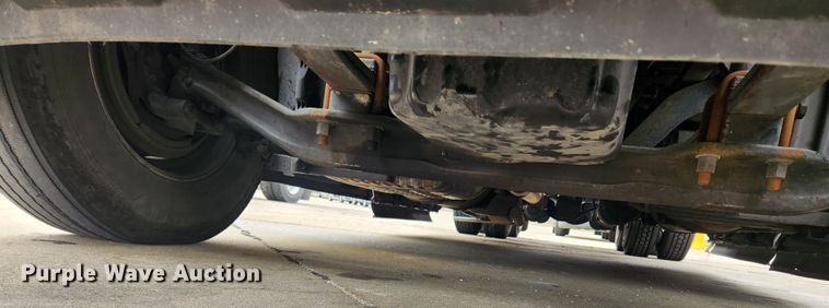 image for item JB9567 2015 Freightliner Cascadia 125  semi truck