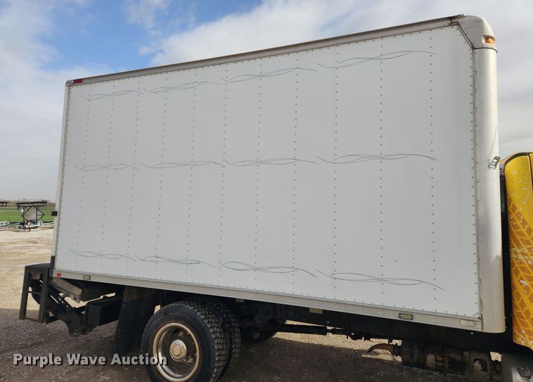 image for item JB9603 2008 Freightliner Business Class M2  box truck