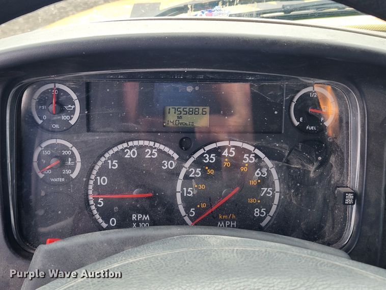 image for item JB9603 2008 Freightliner Business Class M2  box truck