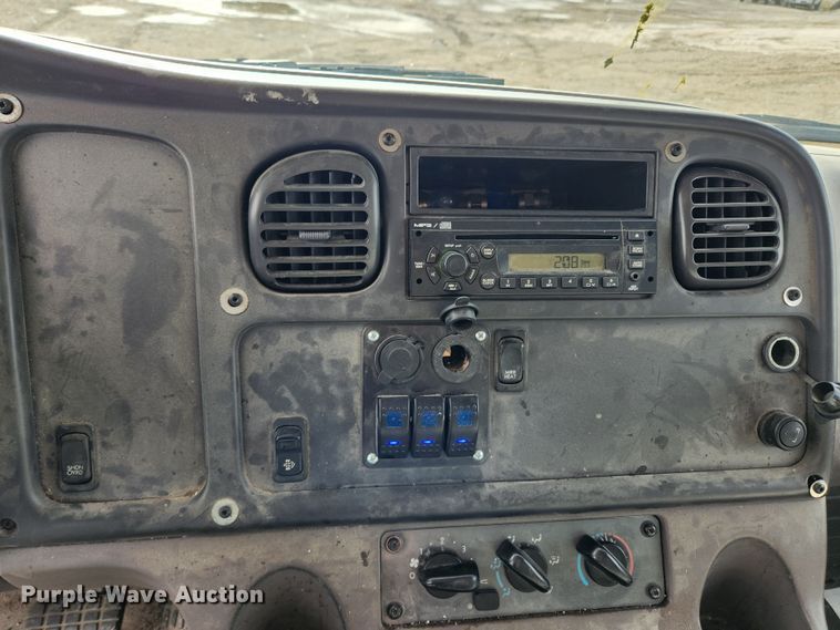 image for item JB9603 2008 Freightliner Business Class M2  box truck