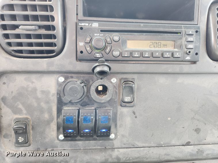 image for item JB9603 2008 Freightliner Business Class M2  box truck