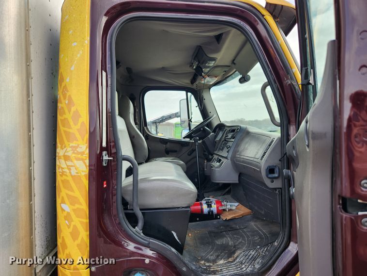 image for item JB9603 2008 Freightliner Business Class M2  box truck