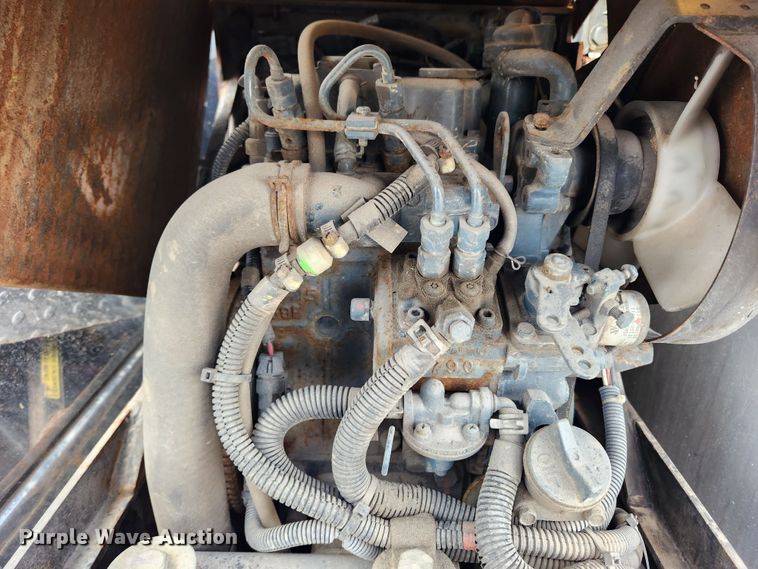 image for item JB9610 2016 Peterbilt 579 semi truck