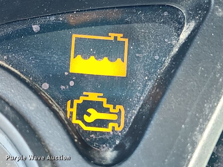 image for item JB9610 2016 Peterbilt 579 semi truck