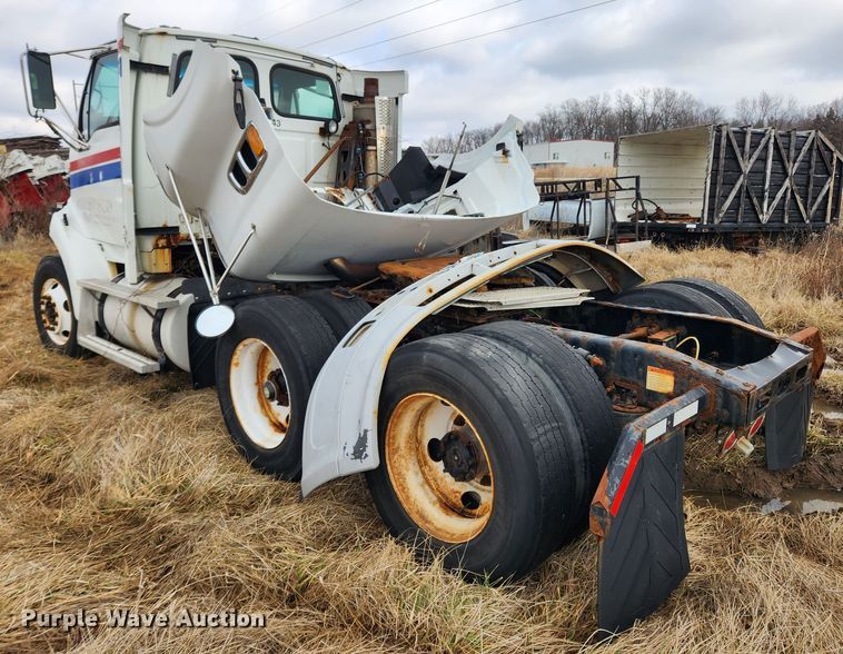 image for item JB9621 2008 Sterling A9500  semi truck