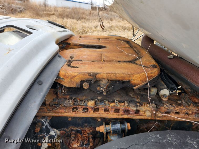 image for item JB9621 2008 Sterling A9500  semi truck