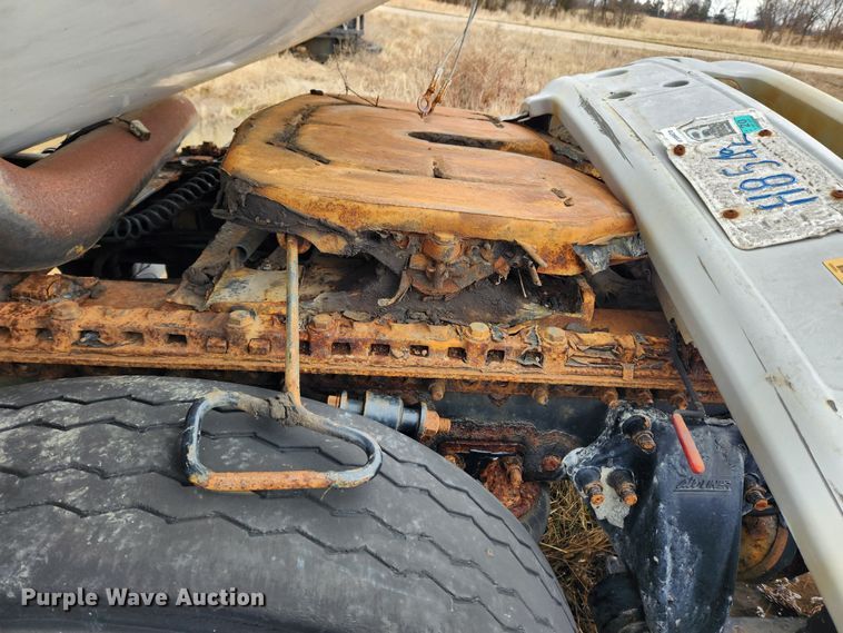 image for item JB9621 2008 Sterling A9500  semi truck