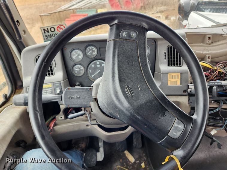 image for item JB9621 2008 Sterling A9500  semi truck