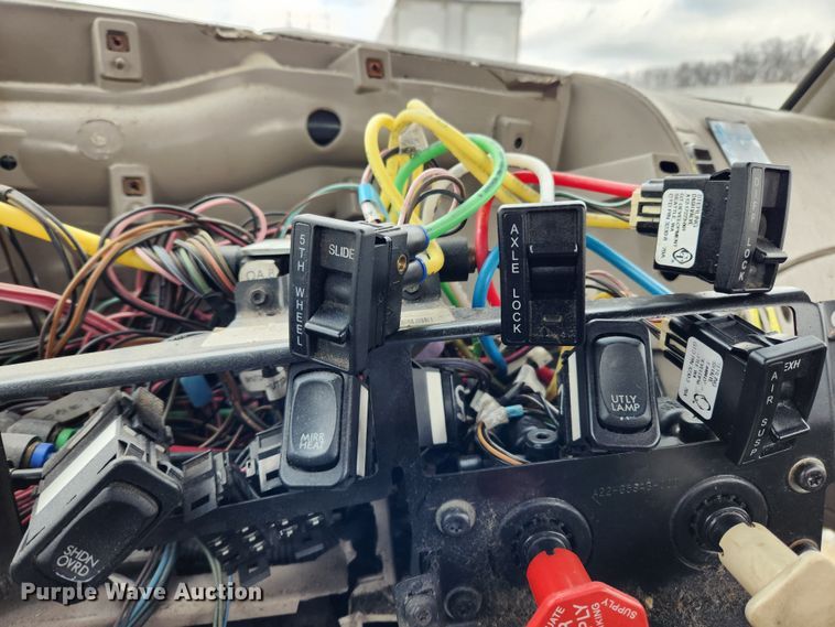 image for item JB9621 2008 Sterling A9500  semi truck