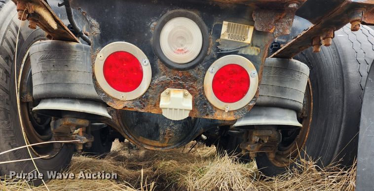 image for item JB9621 2008 Sterling A9500  semi truck