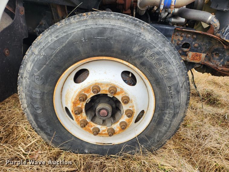 image for item JB9621 2008 Sterling A9500  semi truck