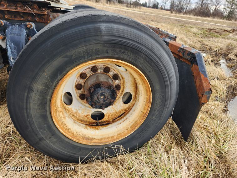 image for item JB9621 2008 Sterling A9500  semi truck