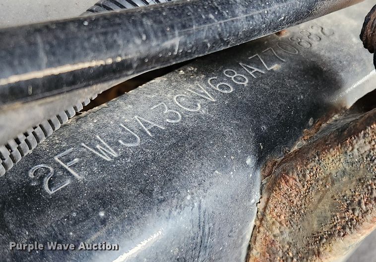 image for item JB9621 2008 Sterling A9500  semi truck