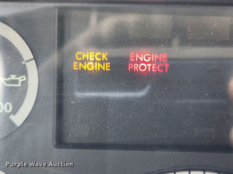 image for item JB9622 2005 Freightliner Business Class M2  flatbed truck