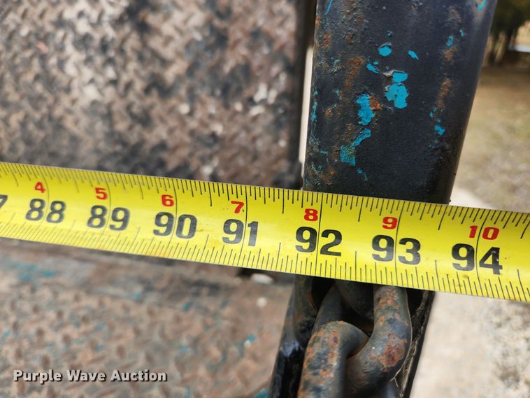 image for item JB9622 2005 Freightliner Business Class M2  flatbed truck