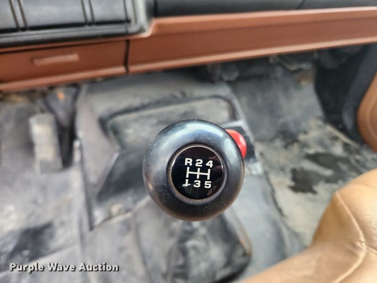 image for item JB9629 1993 Chevrolet Kodiak C5500  dump flatbed truck