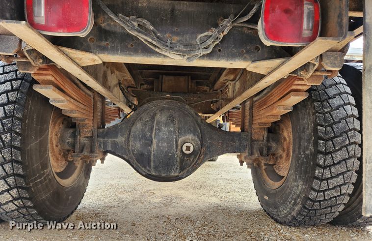 image for item JB9629 1993 Chevrolet Kodiak C5500  dump flatbed truck