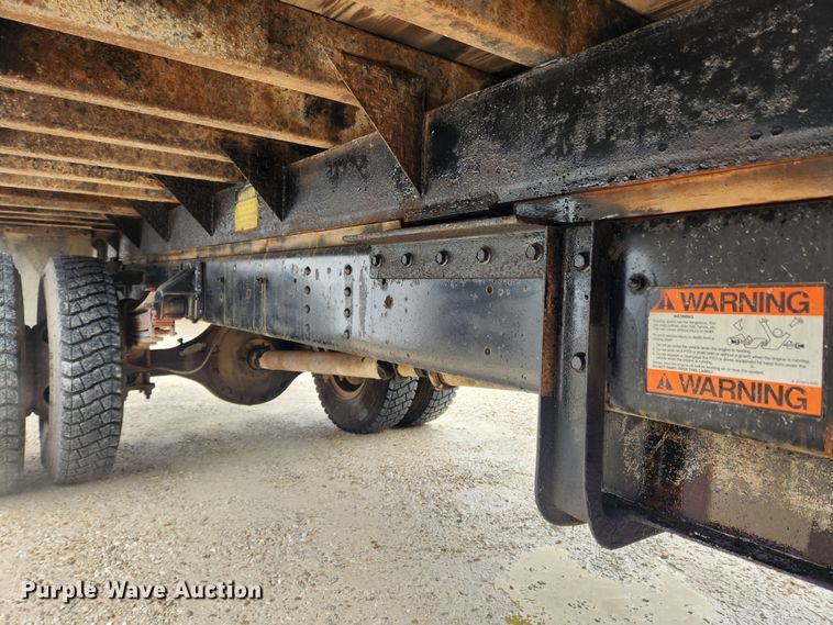 image for item JB9629 1993 Chevrolet Kodiak C5500  dump flatbed truck