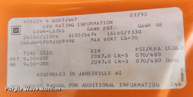 image for item JB9629 1993 Chevrolet Kodiak C5500  dump flatbed truck