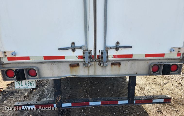 image for item JB9634 2004 Utility VS2DC  dry van trailer