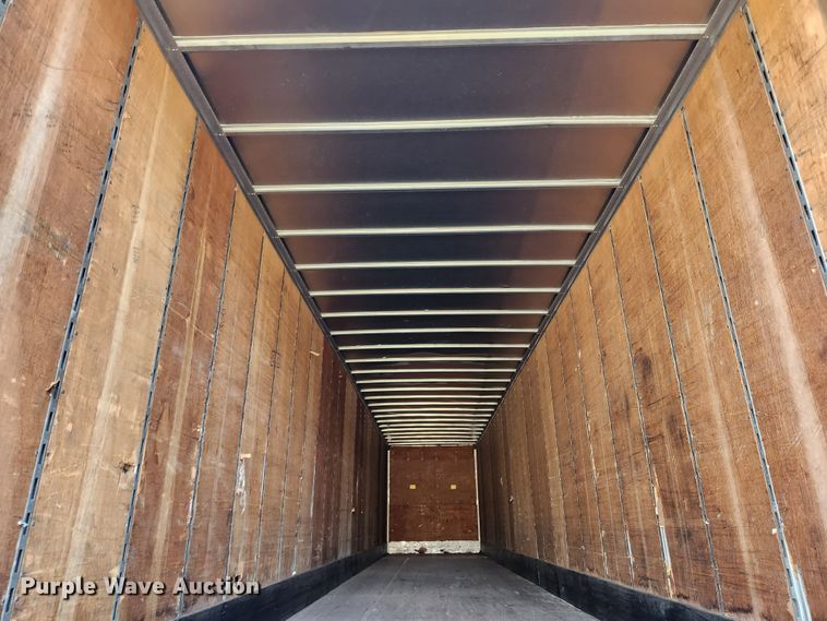 image for item JB9634 2004 Utility VS2DC  dry van trailer