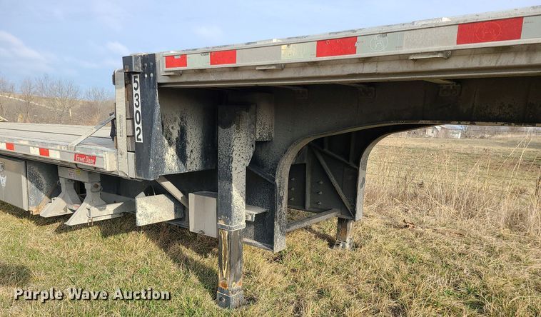 image for item JG9368 2019 Great Dane FLD-0024-00053  drop deck trailer
