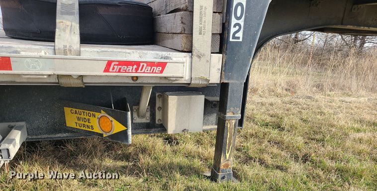 image for item JG9368 2019 Great Dane FLD-0024-00053  drop deck trailer