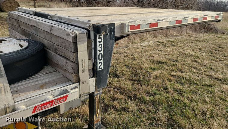 image for item JG9368 2019 Great Dane FLD-0024-00053  drop deck trailer