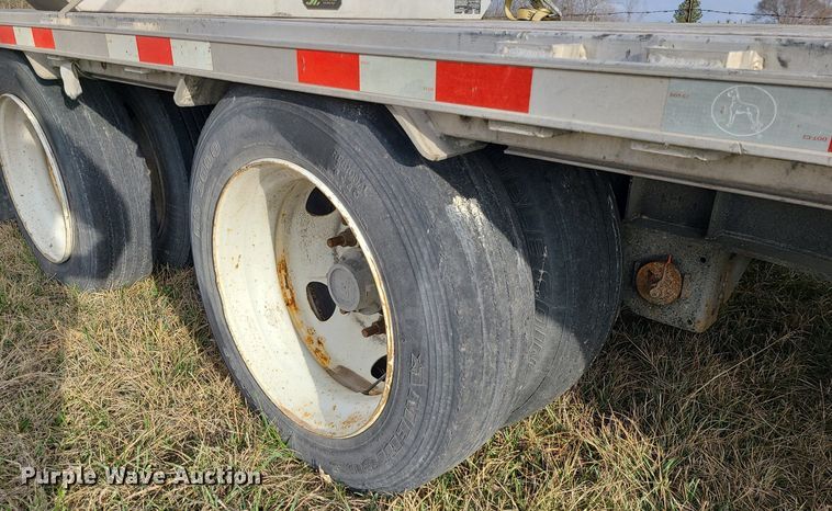 image for item JG9368 2019 Great Dane FLD-0024-00053  drop deck trailer