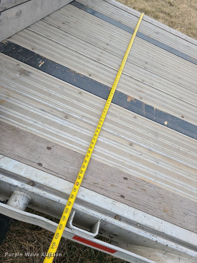 image for item JG9368 2019 Great Dane FLD-0024-00053  drop deck trailer