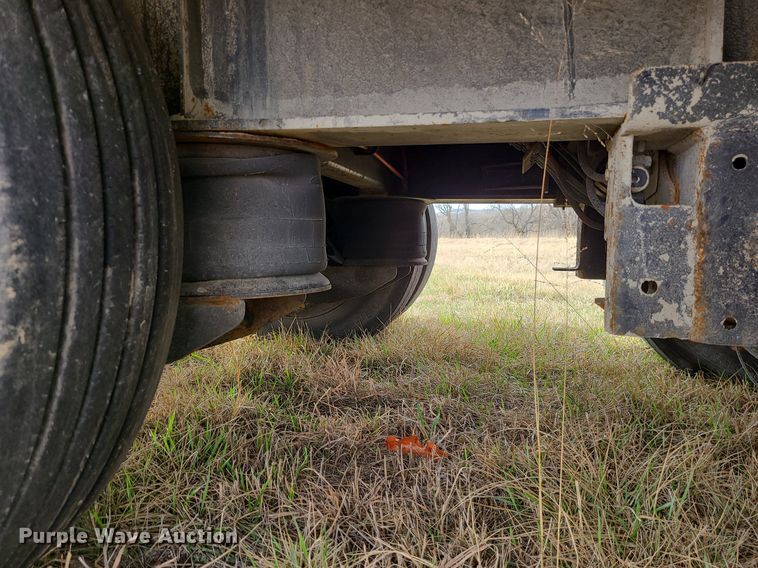 image for item JG9368 2019 Great Dane FLD-0024-00053  drop deck trailer