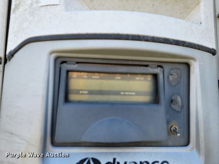 image for item JL9330 2006 Wabash  refrigerated van trailer