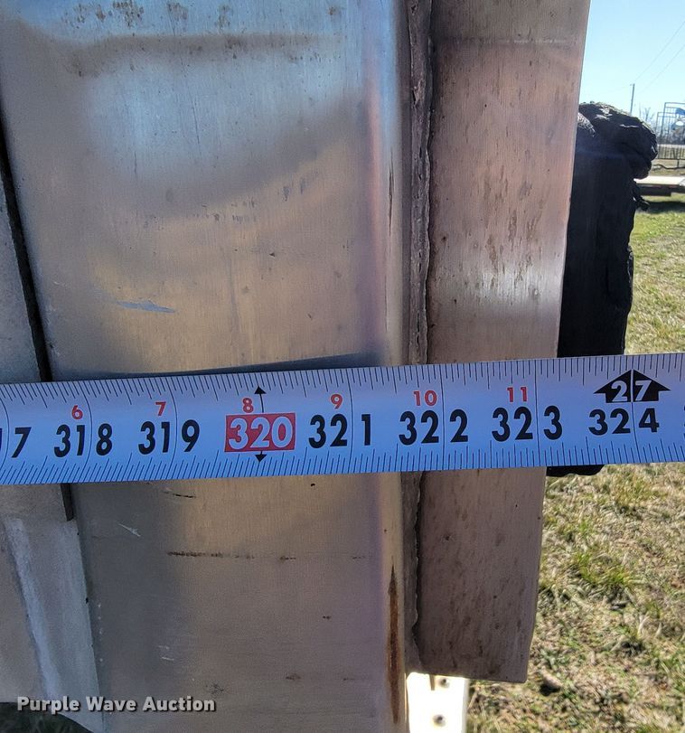 image for item JL9330 2006 Wabash  refrigerated van trailer