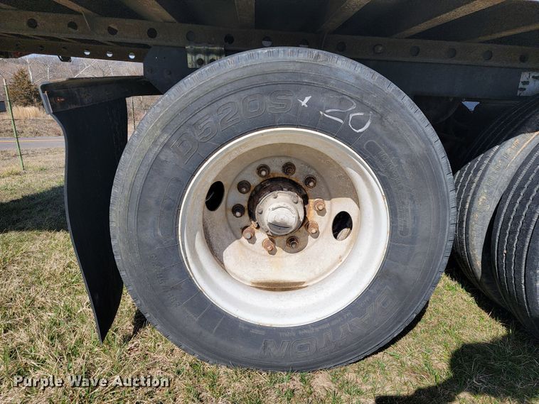 image for item JL9330 2006 Wabash  refrigerated van trailer