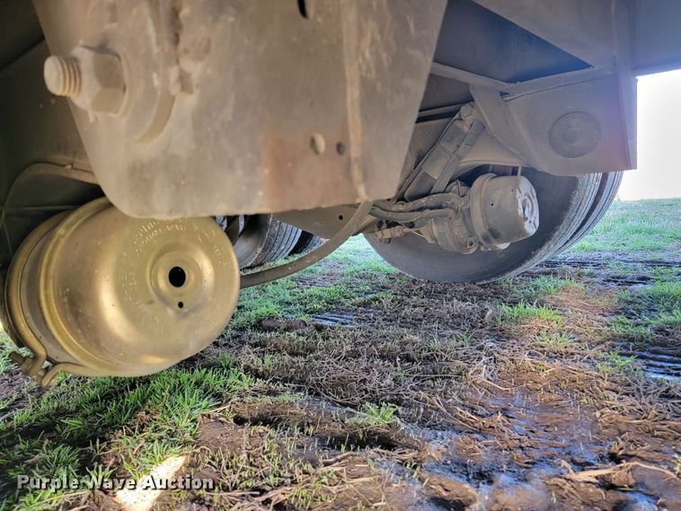 image for item JL9331 2012 Kentucky Trailers  dry van trailer