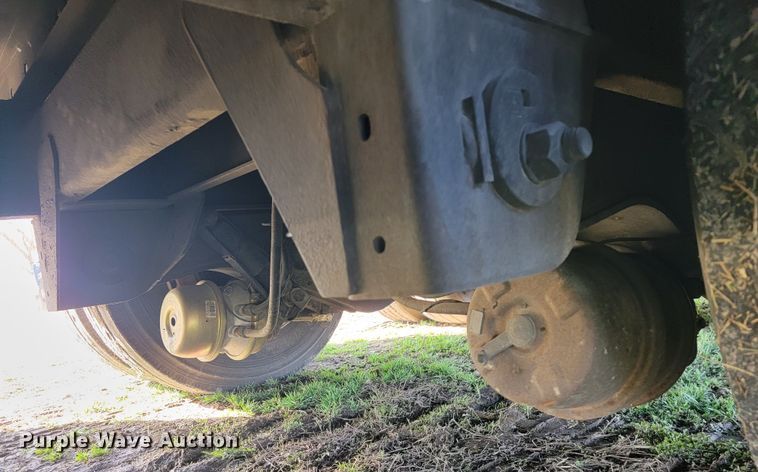 image for item JL9331 2012 Kentucky Trailers  dry van trailer