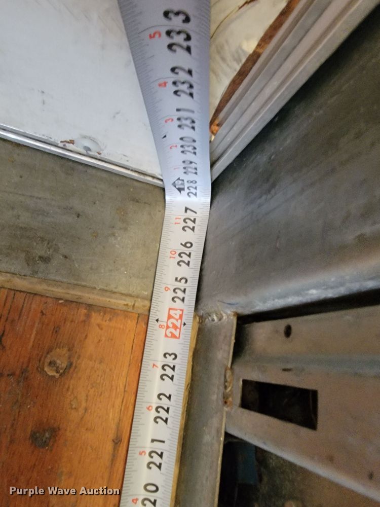 image for item JL9331 2012 Kentucky Trailers  dry van trailer