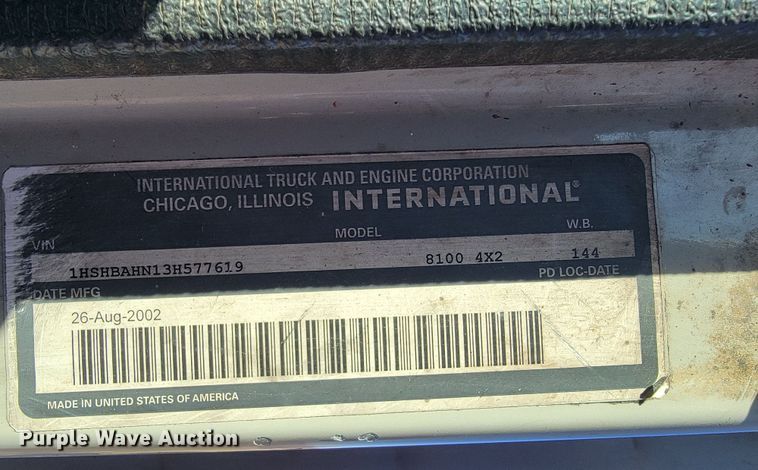 image for item JL9335 2003 International 8100  semi truck