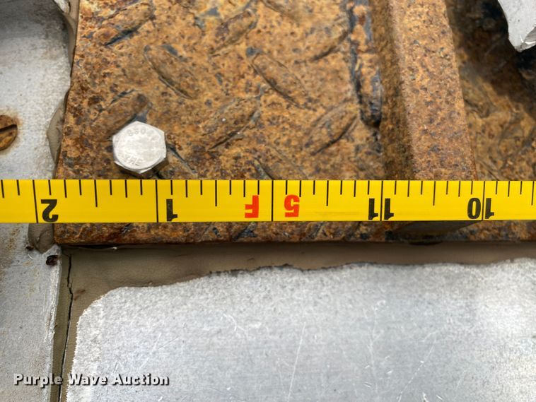 image for item JW9167 2008 Wilson CFD-900BT  drop deck equipment trailer